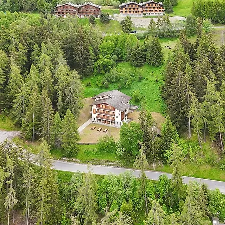 In Les With Mountain Views Appartement *